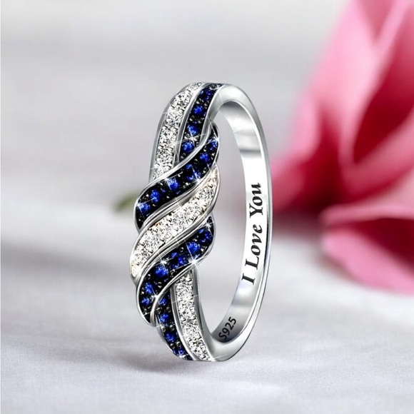 Elegant Twisted Design Ring, 925 Sterling Silver with Cubic Zirconia,  size 9